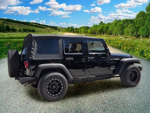 Certified 2016 Jeep Wrangler Unlimited Sport w/ Quick Order Package 24S AWD/4WD image 6