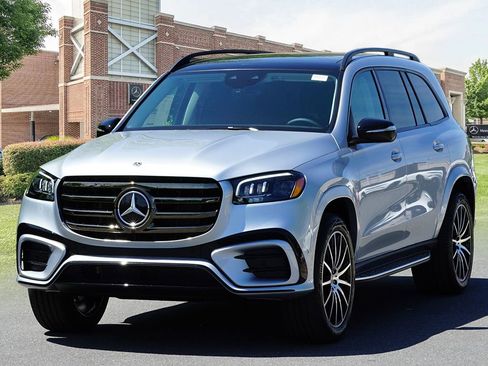 New 2026 Mercedes-Benz GLS 450 4MATIC image 4