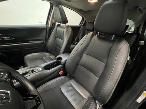 Used 2022 Honda HR-V EX-L image 11