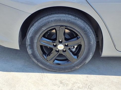 Used 2024 Chevrolet Malibu LT FWD image 10