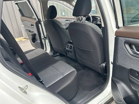 Certified 2023 Nissan Rogue SV AWD/4WD image 26