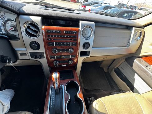 Used 2010 Ford F150 Lariat image 17