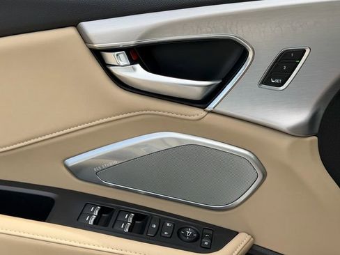 Certified 2024 Acura RDX SH-AWD w/ Technology Package image 27