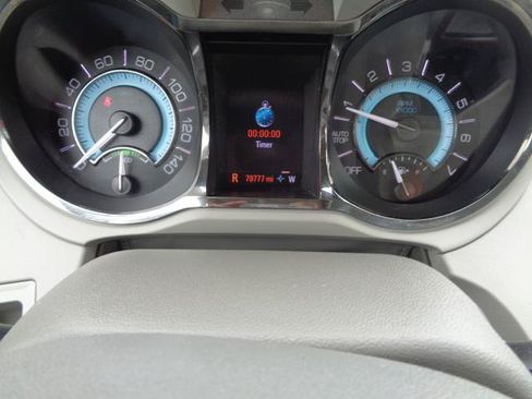 Used 2013 Buick LaCrosse FWD image 40