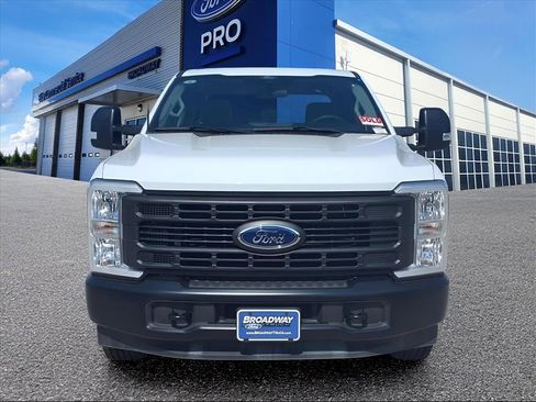 Used 2024 Ford F350 XL image 25