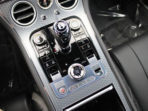 Used 2024 Bentley Continental GT Speed image 20