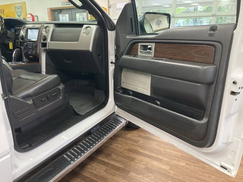Used 2013 Ford F150 Lariat w/ Luxury Equipment Group AWD/4WD image 18
