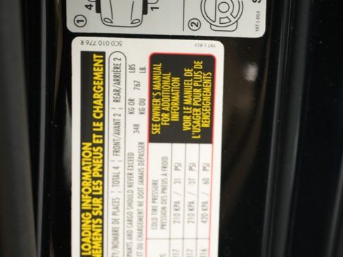 Used 2013 Volkswagen Beetle TDI FWD image 26