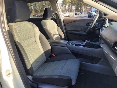 Used 2021 Nissan Rogue S AWD/4WD image 15