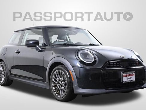 Used 2025 MINI Cooper S FWD image 3
