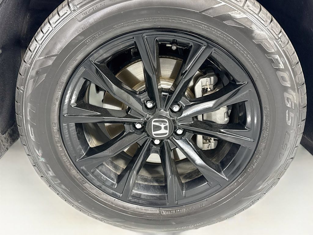 Certified 2025 Honda CR-V Sport image 32