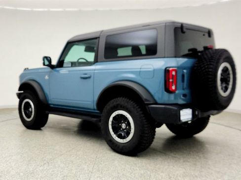 Used 2022 Ford Bronco Outer Banks w/ Sasquatch Package AWD/4WD image 7