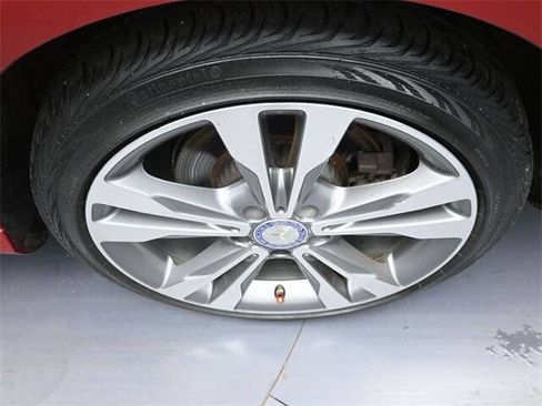 Used 2017 Mercedes-Benz C 300 C 300 4dr Sedan w/ Premium 1 Package image 9