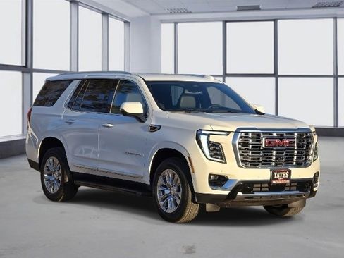 Used 2025 GMC Yukon Denali image 3