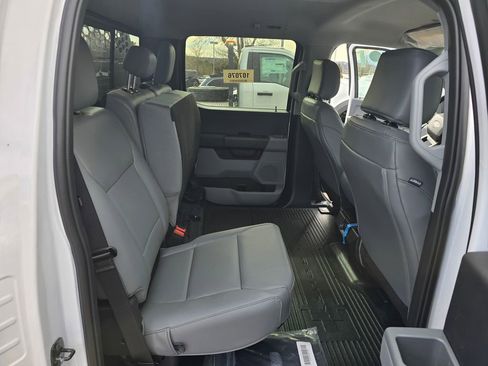 New 2026 Ford F550 4x4 Crew Cab image 22