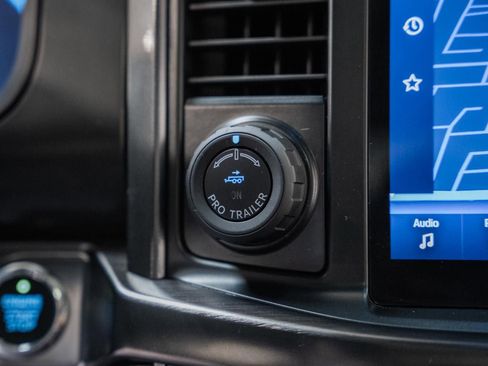 Certified 2022 Ford F150 Lariat w/ Equipment Group 502A High image 32