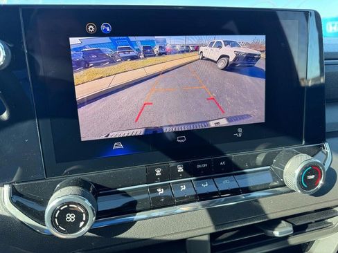 New 2026 Chevrolet Colorado W/T image 17