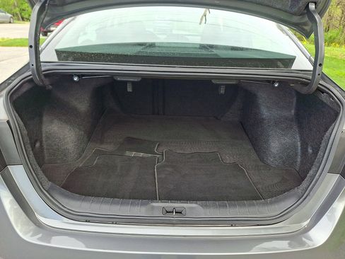 Used 2024 Nissan Altima 2.5 SV image 29