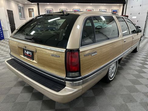 Used 1993 Buick Roadmaster Estate image 8