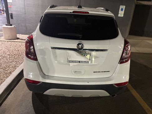 Used 2020 Buick Encore Preferred FWD image 3