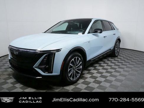 Certified 2024 Cadillac Lyriq Sport w/ LPO, Floor Liner Package image 24