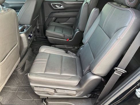 Used 2022 Chevrolet Tahoe RST w/ Sport Performance Package image 11