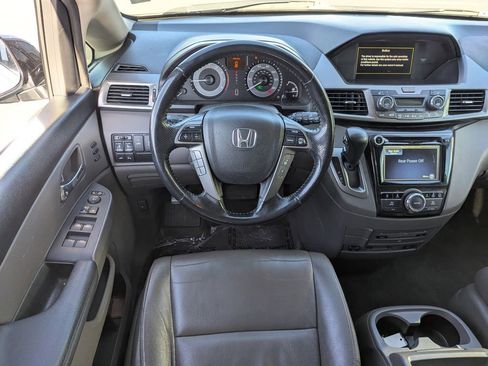 Used 2016 Honda Odyssey Touring image 29