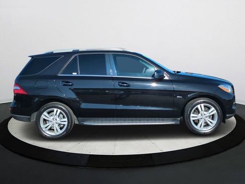 Used 2012 Mercedes-Benz ML 350 4MATIC image 3