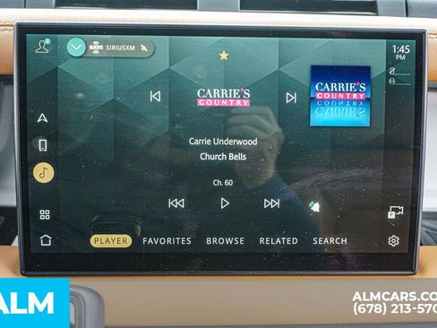 Used 2023 Land Rover Defender 130 SE image 41