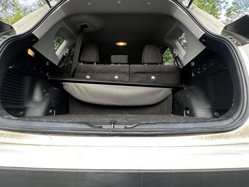 Used 2016 Toyota RAV4 LE image 42