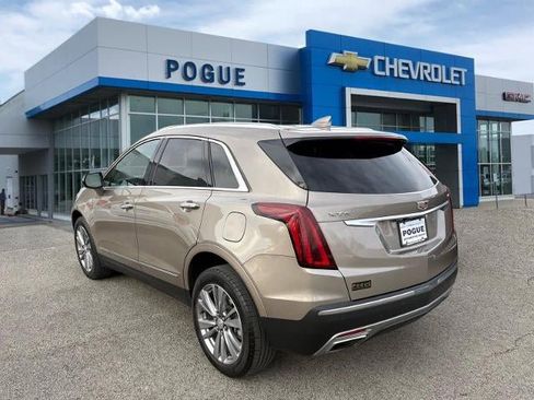 Used 2023 Cadillac XT5 Premium Luxury image 3