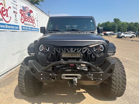 Used 2020 Jeep Wrangler Unlimited Sport AWD/4WD image 5