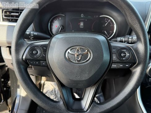 Used 2024 Toyota RAV4 XLE image 14