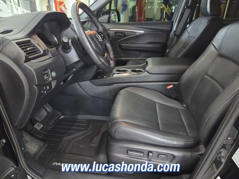 Used 2024 Honda Passport EX-L image 7