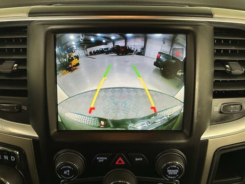 Used 2016 RAM 1500 Classic SLT image 18