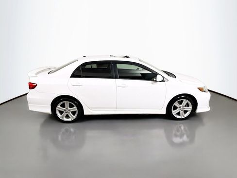 Used 2013 Toyota Corolla S w/ Premium Pkg image 8