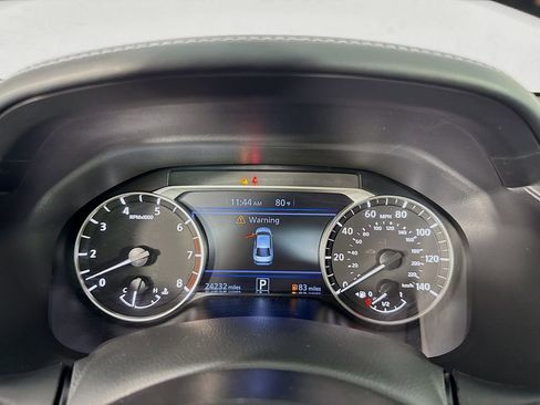 Used 2025 Nissan Altima 2.5 SR w/ SR Premium Package image 18