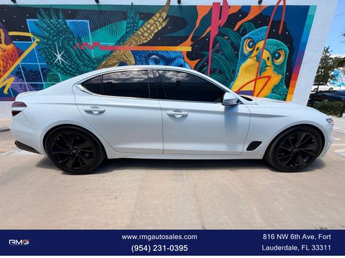 Used 2022 Genesis G70 2.0T w/ Prestige Package RWD image 4