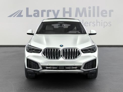 Used 2023 BMW X6 xDrive40i w/ M Sport Package image 7