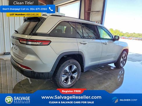 Used 2023 Jeep Grand Cherokee 4WD 4xe w/ Luxury Tech Group II image 4