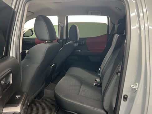 Used 2021 Toyota Tacoma SR5 w/ Blackout Package (TMS) image 8