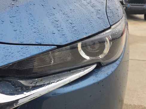 Used 2018 MAZDA CX-5 Touring w/ Preferred Equipment Package AWD/4WD image 9