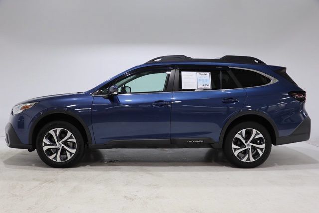 Used 2022 Subaru Outback Limited AWD/4WD image 4