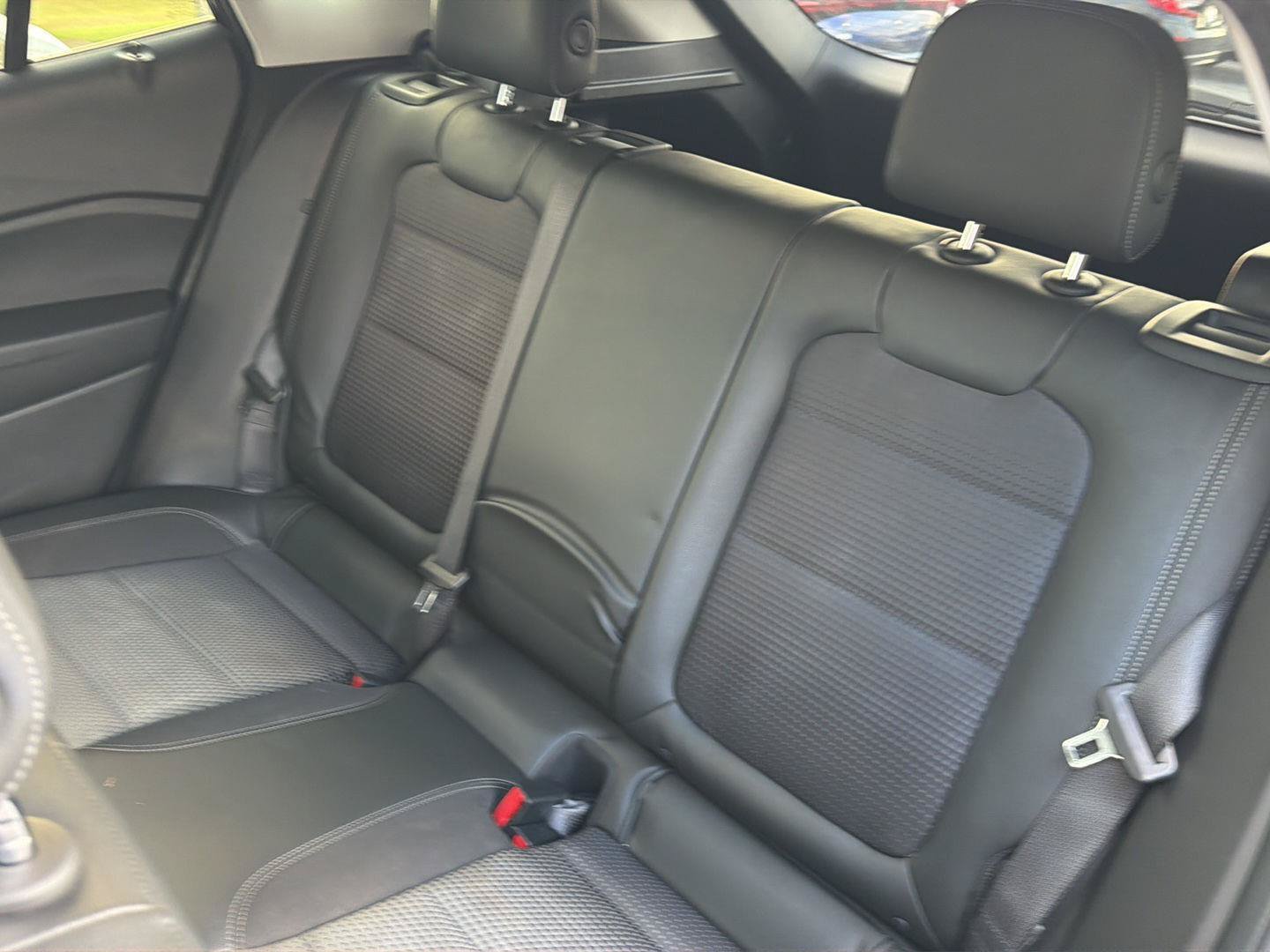 Used 2024 Chevrolet Trax LT FWD image 29