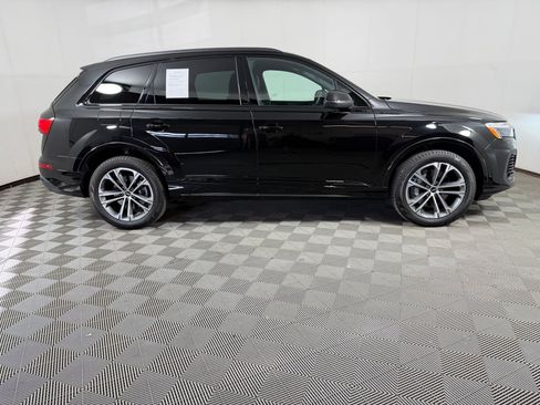 Certified 2026 Audi Q7 2.0T Premium w/ Convenience Plus Package AWD/4WD image 8