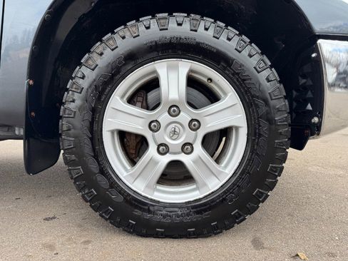 Used 2010 Toyota Tundra Reg LB 5.7L V8 6-Spd AT (Natl) image 13