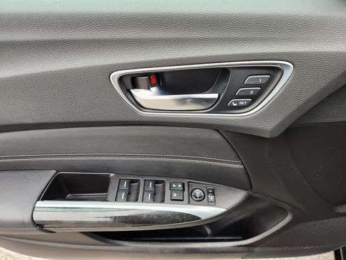 Used 2020 Acura TLX image 17