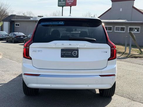Certified 2025 Volvo XC90 T8 Plus w/ Protection Package Premier image 22