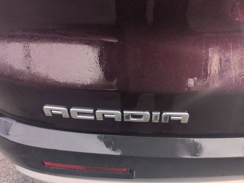 Used 2018 GMC Acadia SLE w/ LPO, Floor Liner Package image 14