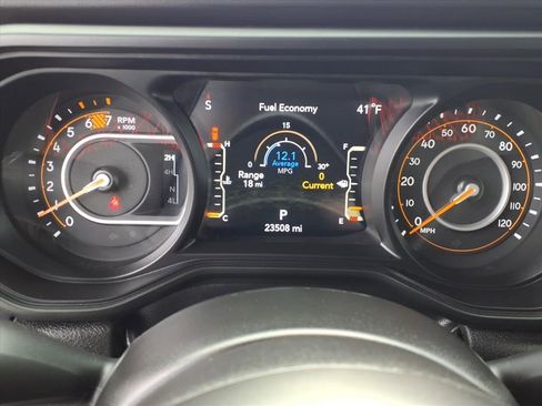 Certified 2024 Jeep Wrangler Rubicon image 6